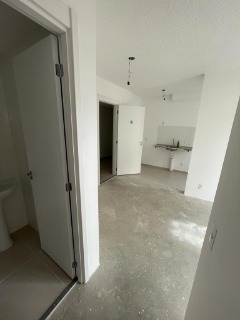 Apartamento à venda com 2 quartos, 41m² - Foto 3