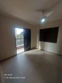 Apartamento à venda e aluguel com 3 quartos, 140m² - Foto 12