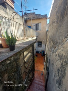 Casa à venda com 2 quartos, 100m² - Foto 2