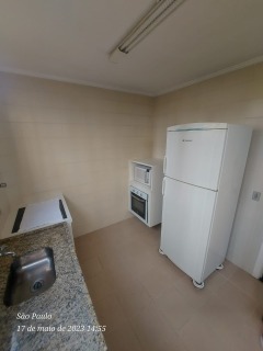 Apartamento à venda e aluguel com 3 quartos, 140m² - Foto 2