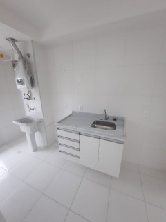 Apartamento para alugar com 3 quartos, 66m² - Foto 3