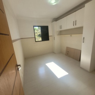 Apartamento à venda com 2 quartos, 70m² - Foto 7