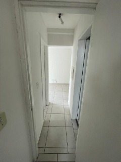 Apartamento à venda com 2 quartos, 50m² - Foto 2