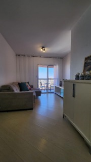 Apartamento à venda com 2 quartos, 68m² - Foto 1