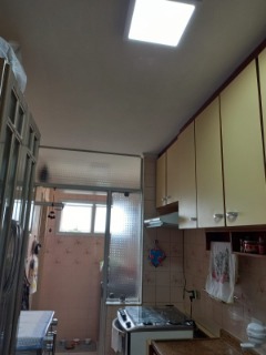 Apartamento à venda com 2 quartos, 55m² - Foto 20