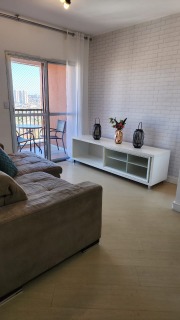 Apartamento à venda com 2 quartos, 68m² - Foto 3