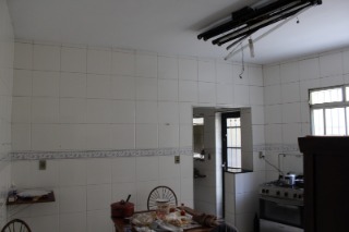 Casa à venda e aluguel com 4 quartos, 166m² - Foto 14