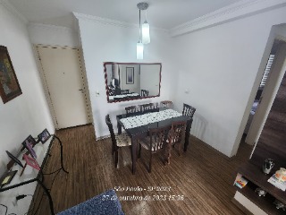 Apartamento à venda com 2 quartos, 60m² - Foto 2