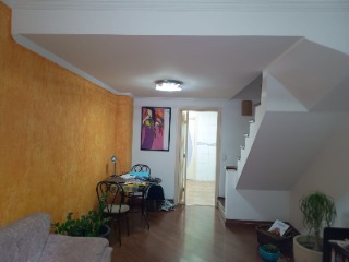 Casa à venda com 4 quartos, 120m² - Foto 3