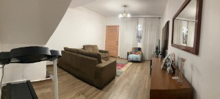 Casa à venda com 2 quartos, 125m² - Foto 1