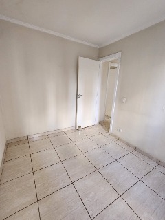 Apartamento à venda com 2 quartos, 53m² - Foto 12