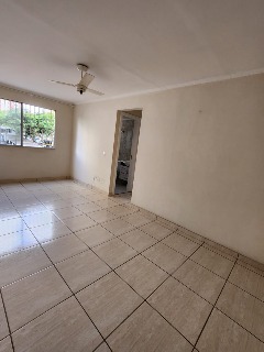 Apartamento à venda com 2 quartos, 53m² - Foto 1