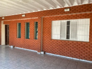 Casa à venda com 3 quartos, 236m² - Foto 3