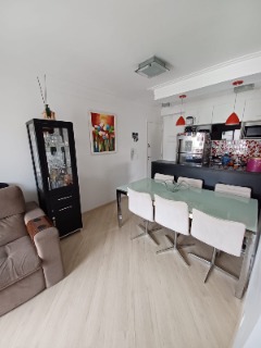 Apartamento à venda com 3 quartos, 62m² - Foto 3