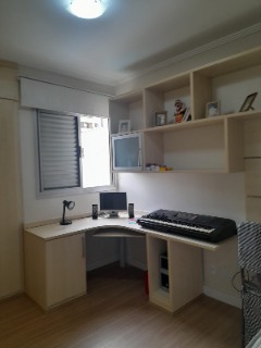 Apartamento à venda com 3 quartos, 75m² - Foto 15