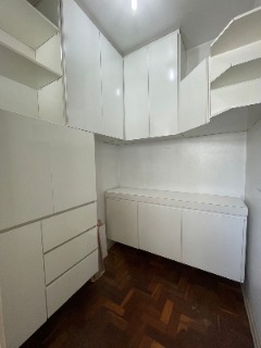 Apartamento à venda com 2 quartos, 68m² - Foto 9