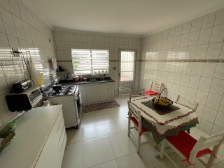 Casa à venda com 2 quartos, 172m² - Foto 13