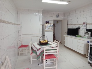 Casa à venda com 2 quartos, 172m² - Foto 11