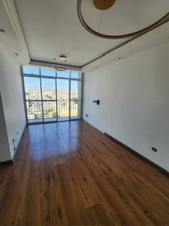 Apartamento à venda com 2 quartos, 53m² - Foto 1