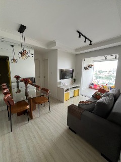 Apartamento à venda com 2 quartos, 62m² - Foto 7