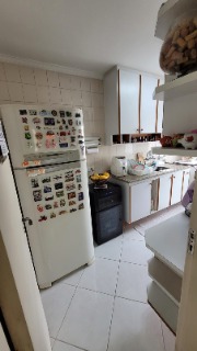 Apartamento à venda com 2 quartos, 63m² - Foto 6