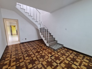 Casa à venda com 3 quartos, 165m² - Foto 3