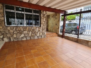 Casa à venda com 3 quartos, 165m² - Foto 2