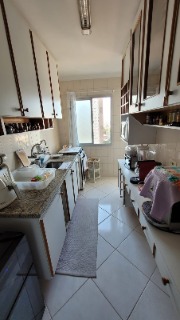 Apartamento à venda com 2 quartos, 63m² - Foto 5