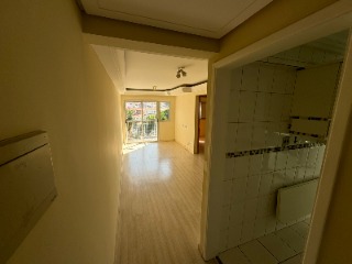 Apartamento à venda com 2 quartos, 50m² - Foto 2