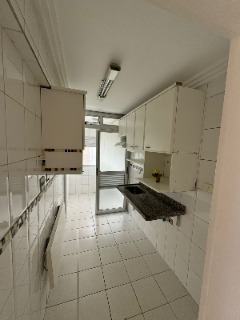 Apartamento à venda com 2 quartos, 50m² - Foto 4