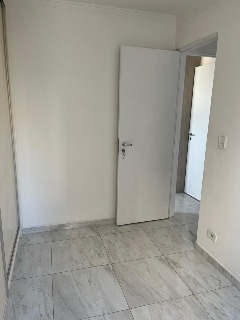 Apartamento à venda com 2 quartos, 47m² - Foto 11