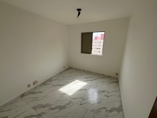 Apartamento à venda com 3 quartos, 63m² - Foto 12