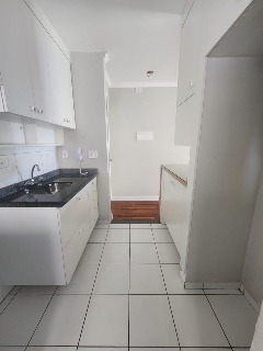 Apartamento para alugar com 2 quartos, 47m² - Foto 9