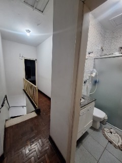 Casa à venda com 3 quartos, 300m² - Foto 12