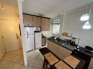 Apartamento à venda com 3 quartos, 62m² - Foto 2