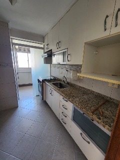 Apartamento à venda com 3 quartos, 64m² - Foto 16