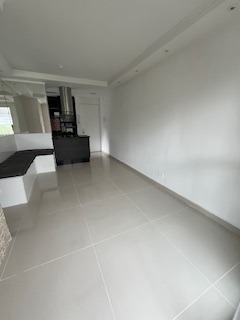 Apartamento para alugar com 2 quartos, 47m² - Foto 4