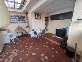 Casa para alugar com 3 quartos, 300m² - Foto 45