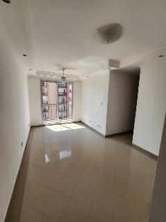 Apartamento à venda com 3 quartos, 64m² - Foto 1