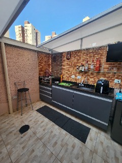 Apartamento à venda com 3 quartos, 85m² - Foto 1