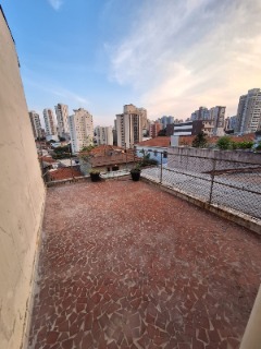 Casa para alugar com 3 quartos, 300m² - Foto 32