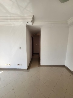 Apartamento à venda com 3 quartos, 64m² - Foto 11