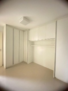 Apartamento à venda com 2 quartos, 47m² - Foto 3