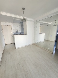 Apartamento para alugar com 2 quartos, 47m² - Foto 5