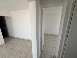 Apartamento à venda com 2 quartos, 53m² - Foto 11