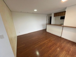 Apartamento para alugar com 2 quartos, 63m² - Foto 7