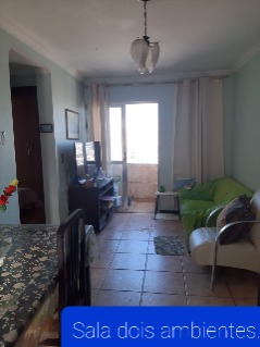 Apartamento à venda com 2 quartos, 56m² - Foto 1