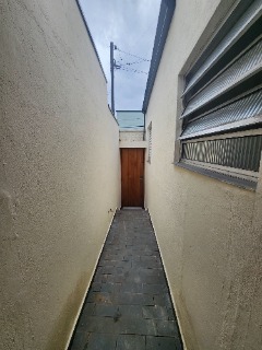 Casa para alugar com 1 quarto, 50m² - Foto 3