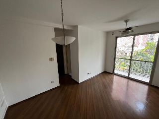 Apartamento à venda com 2 quartos, 48m² - Foto 2