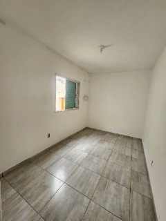 Casa para alugar com 1 quarto, 50m² - Foto 4